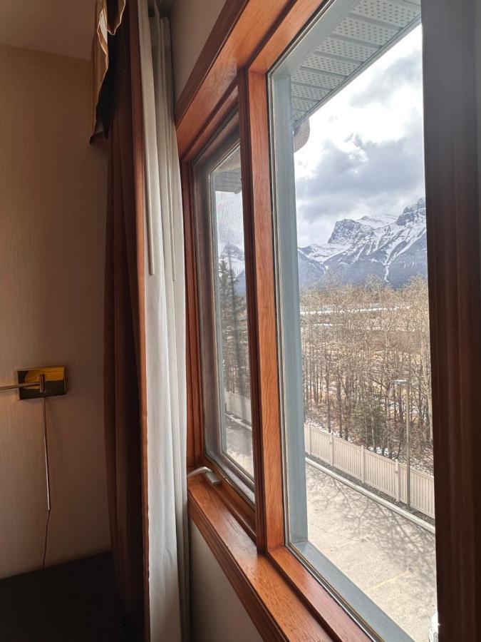 Chateau Canmore Exteriör bild